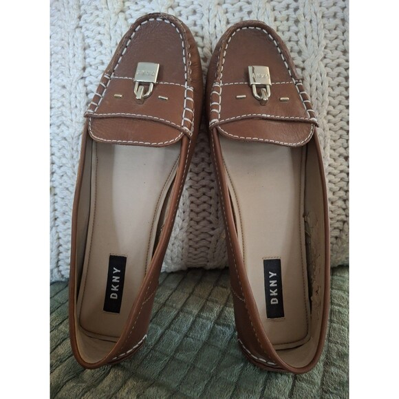 DKNY Lennon Mocassin Womans 9M Pebble Leather Walnut Brown Loafers Slip On Shoes - Picture 8 of 9